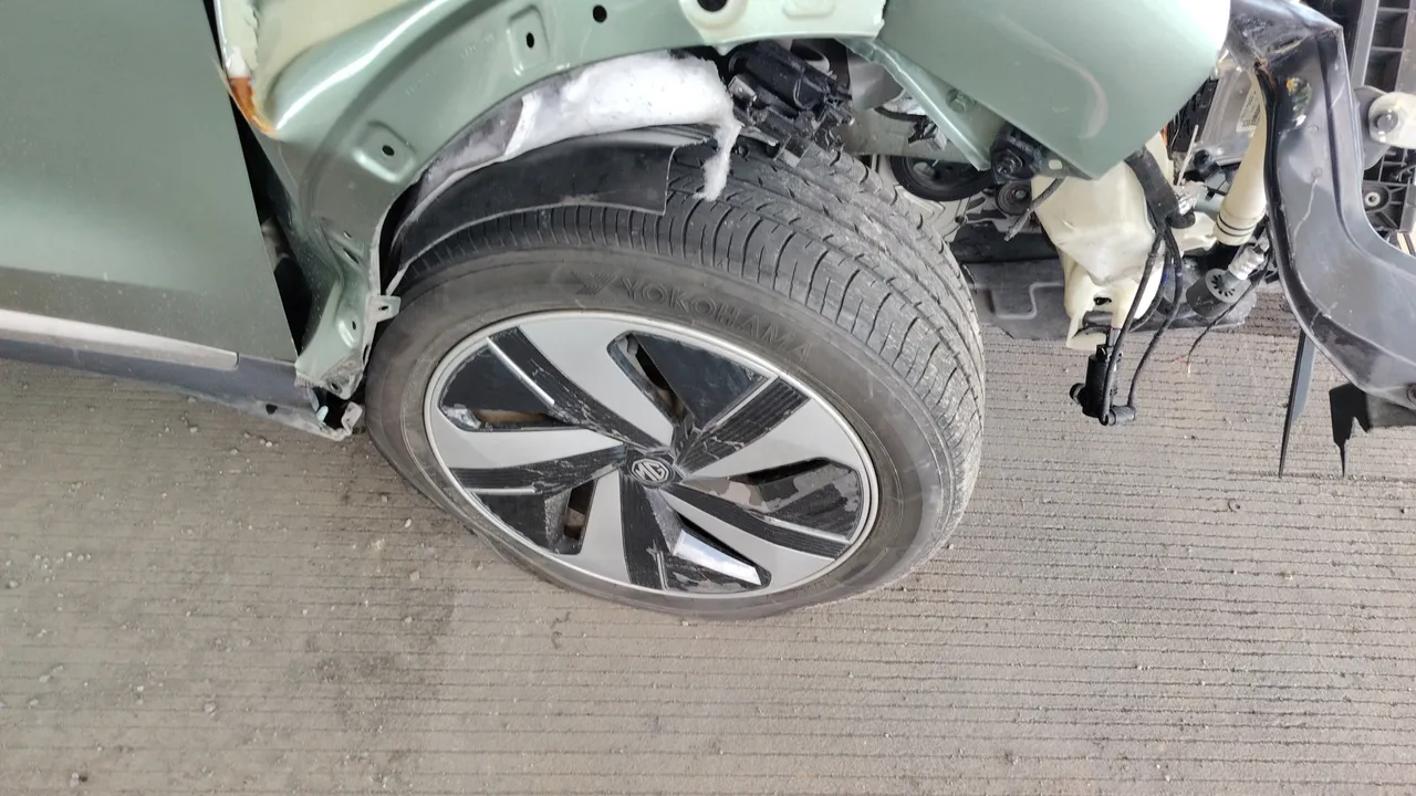 2023 MG VS – Front