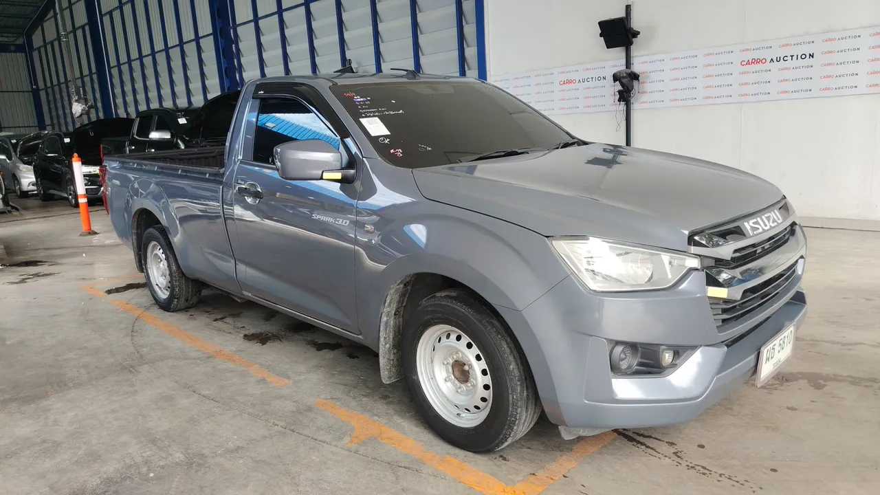2022 Isuzu D-Max – Front