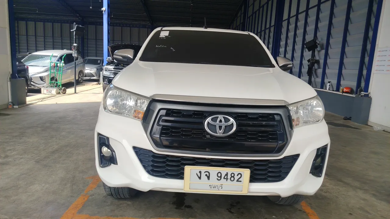 2017 Toyota Hilux Revo – Exterior