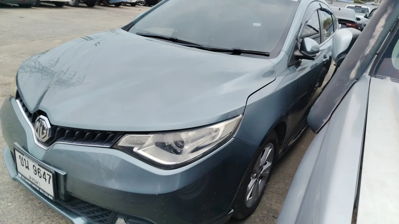 2016 MG MG5 – Front