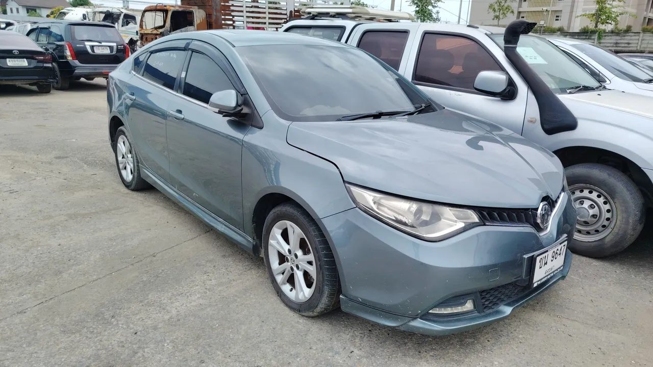 2016 MG MG5 – Front