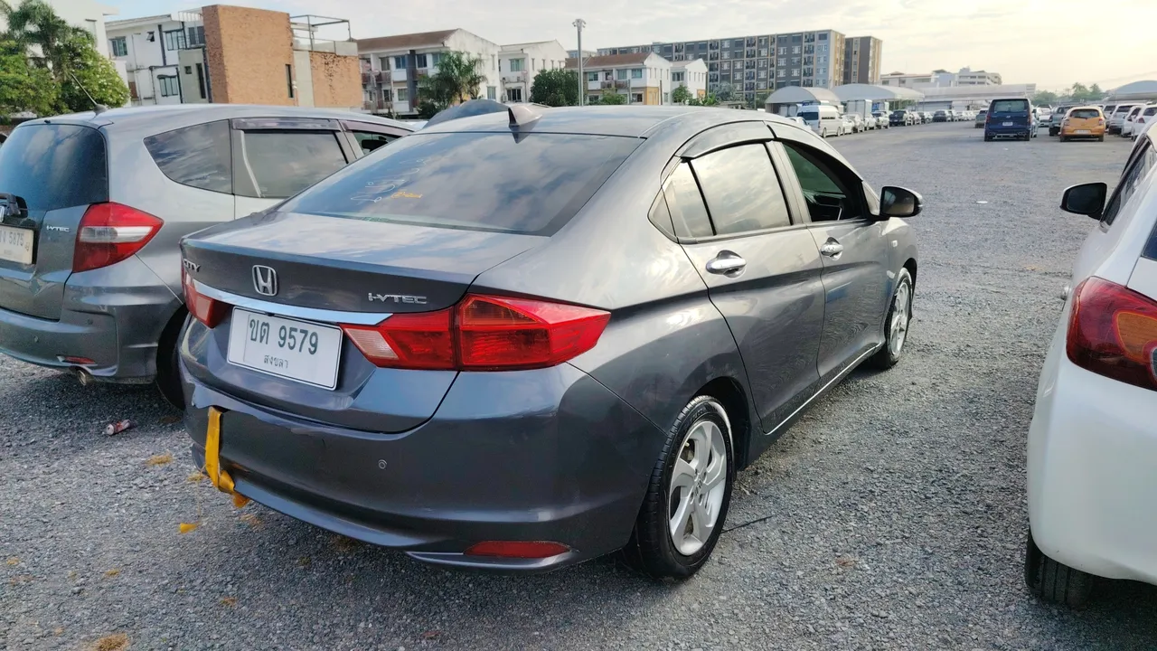 2014 Honda City – Exterior