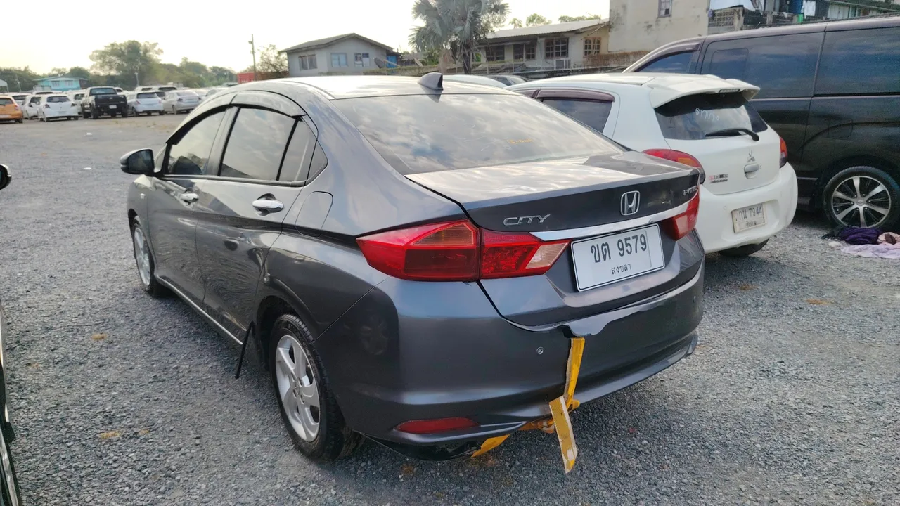 2014 Honda City – Exterior