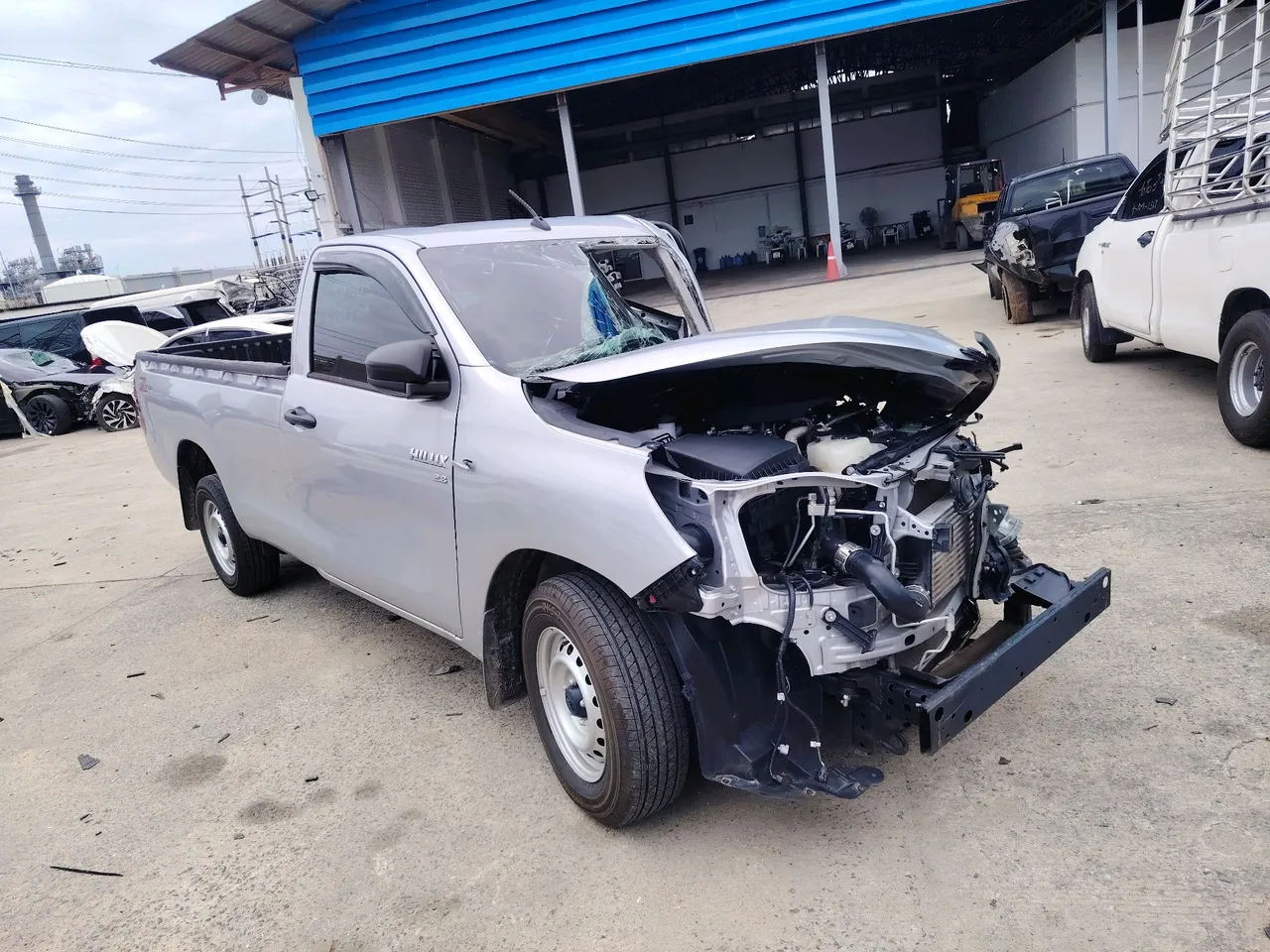 2025 Toyota Hilux Revo – Exterior