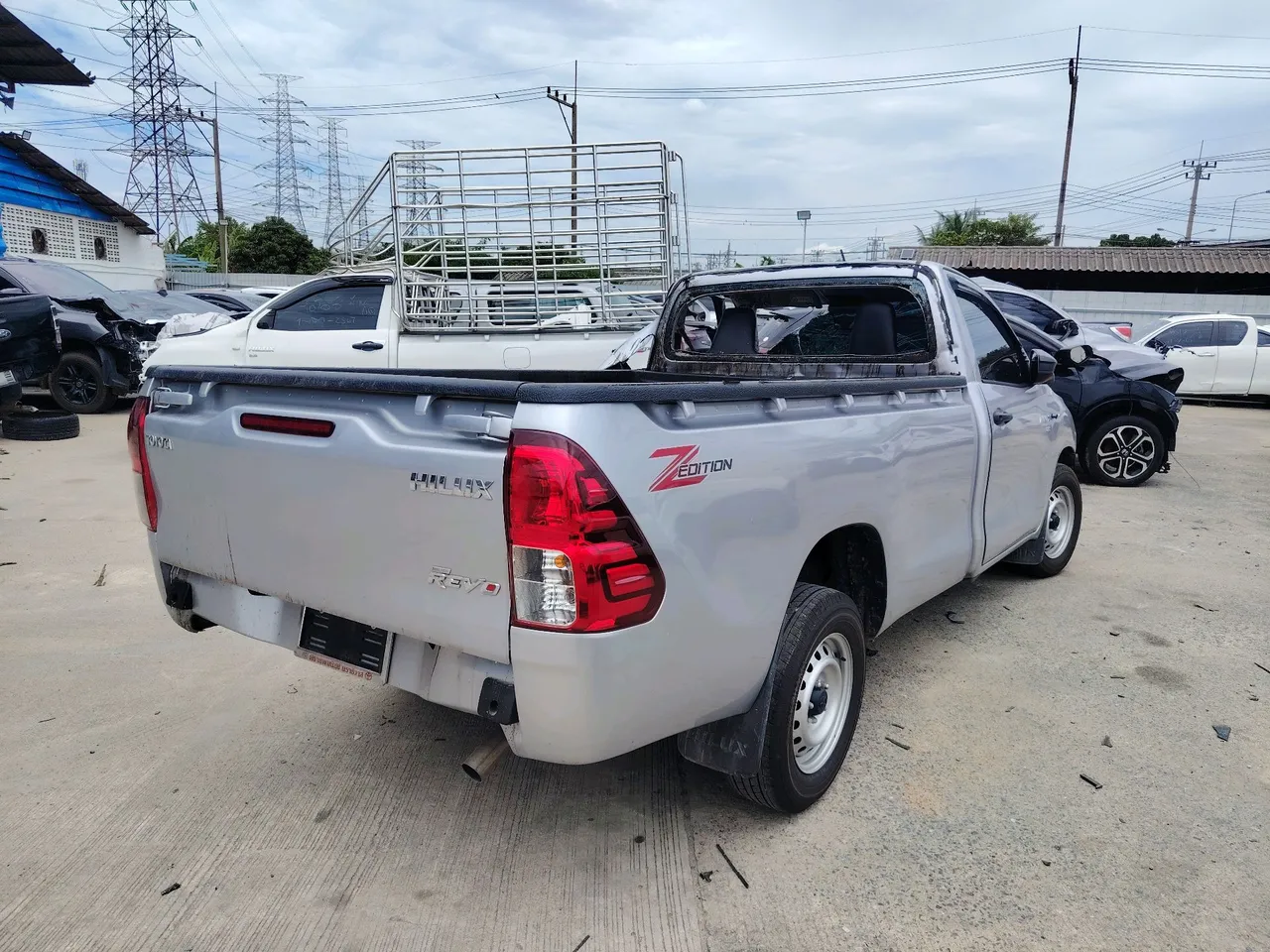 2025 Toyota Hilux Revo – Exterior