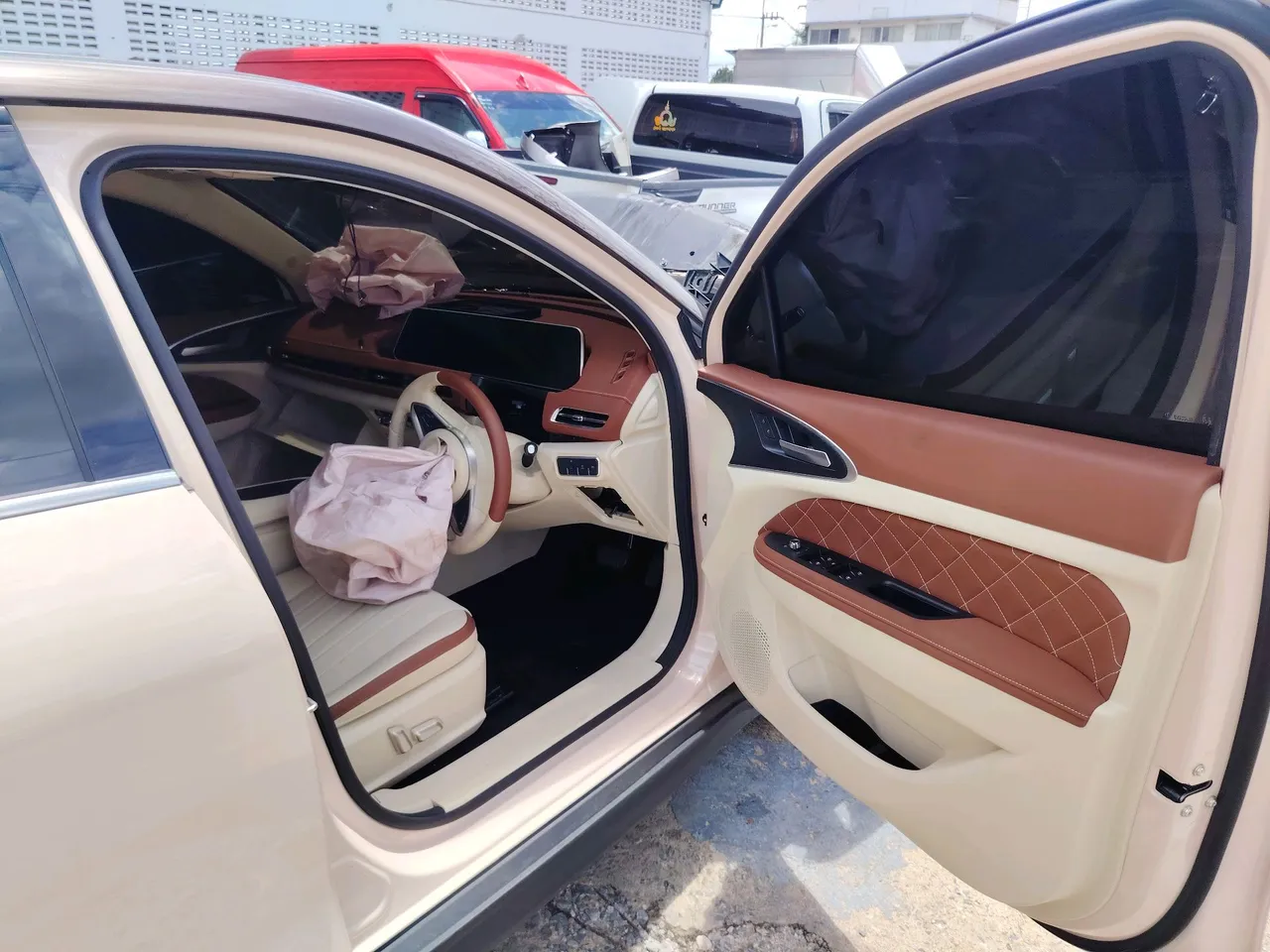 2025 ORA Good Cat – Front