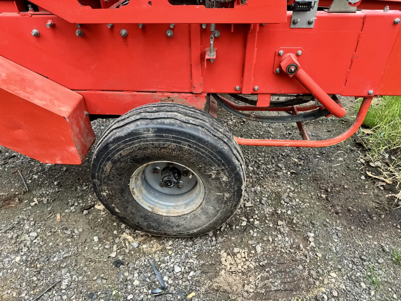 2023 Kubota HB135 – Wheel