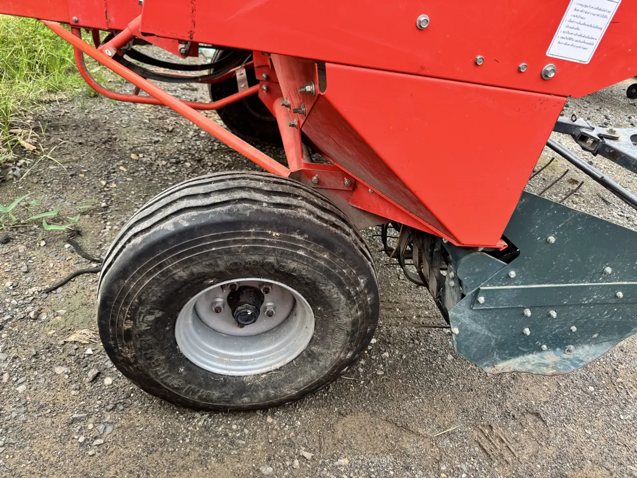2023 Kubota HB135 – Wheel