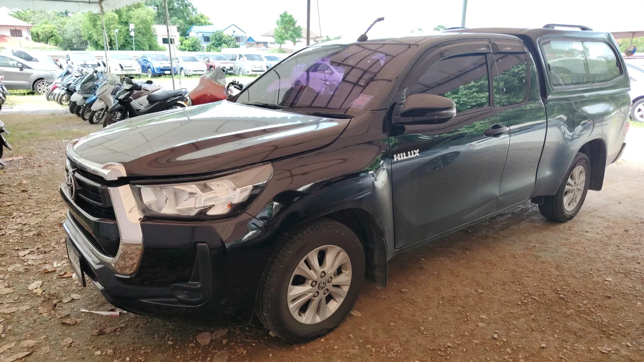 2021 Toyota Hilux Revo – Exterior