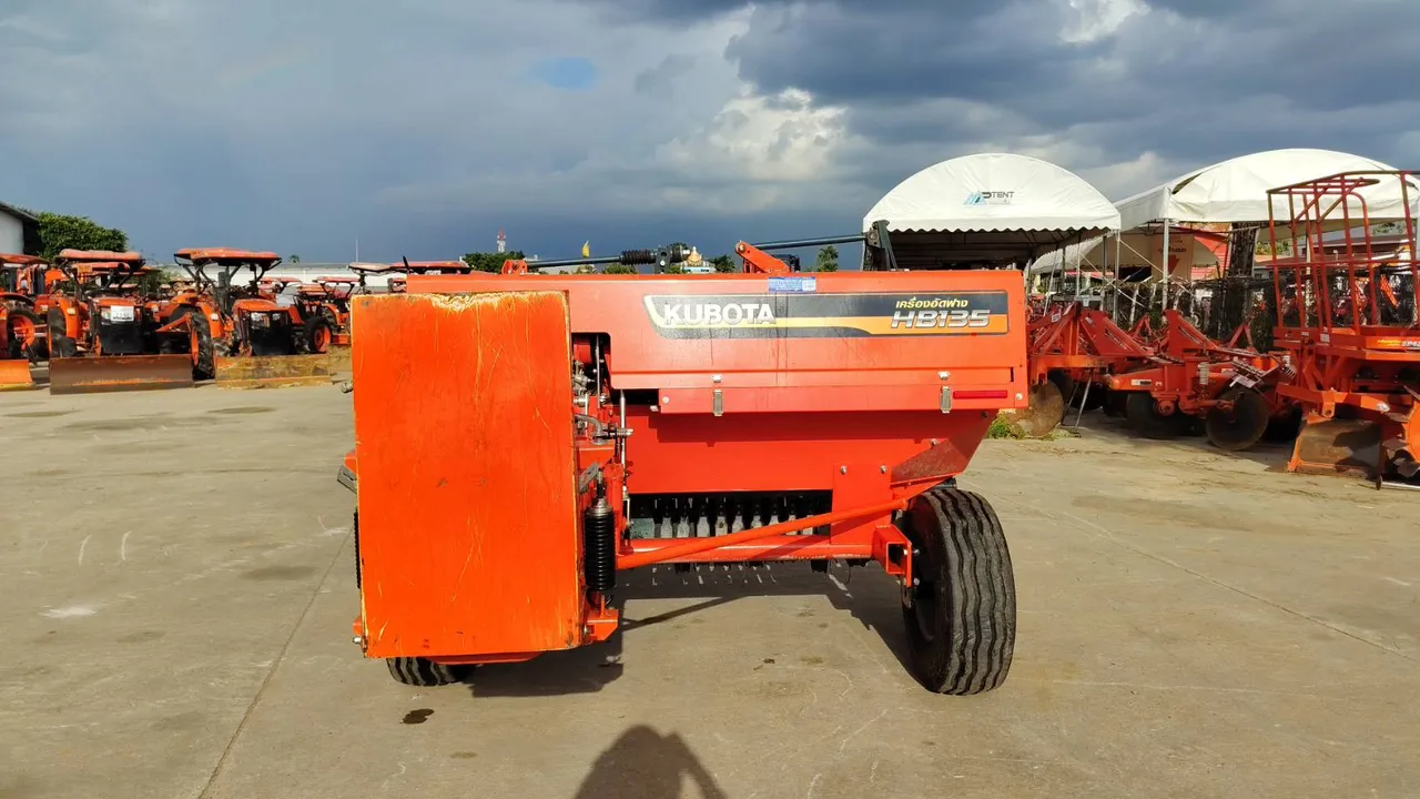 2023 Kubota HB135 – Back
