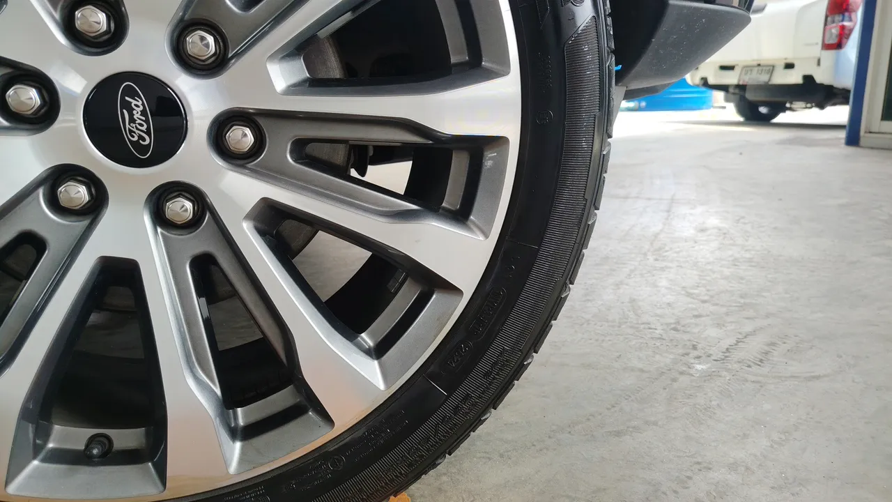 2024 Ford Everest – Exterior
