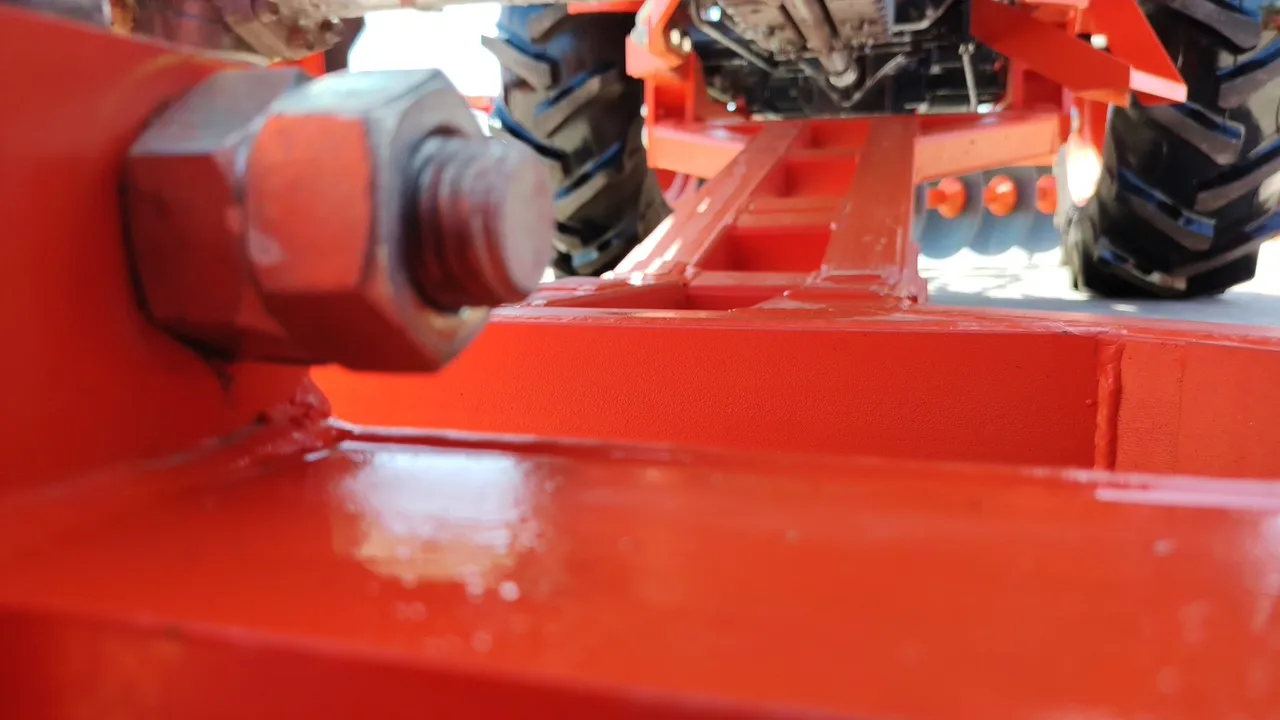 2025 Kubota MU4902-B – Exterior