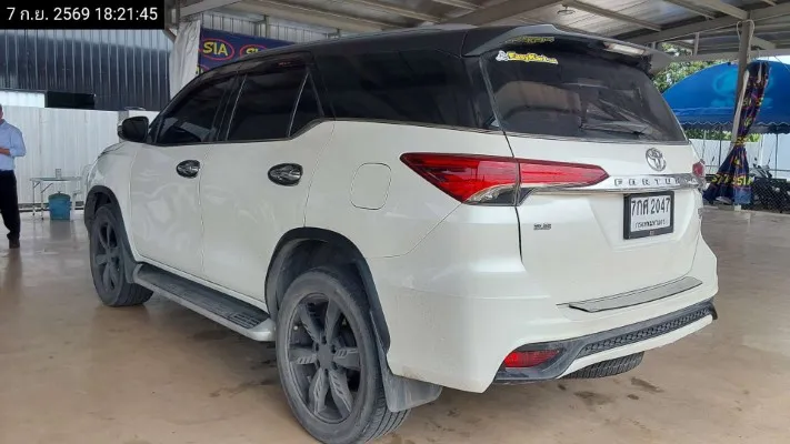 2018 Toyota Fortuner – 6