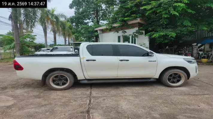 2015 Toyota Hilux Revo – 8
