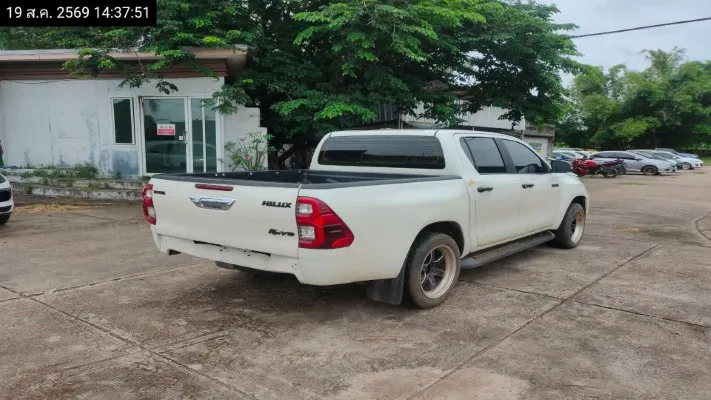 2015 Toyota Hilux Revo – 5