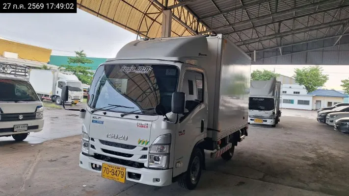 2024 Isuzu NLR – 2