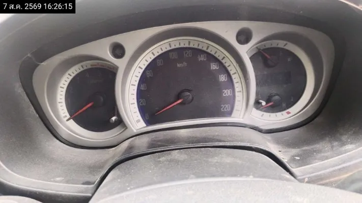 2008 Isuzu D-Max – 11