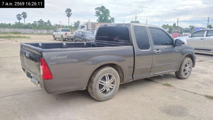 2008 Isuzu D-Max – 5