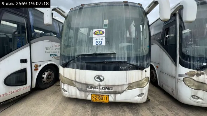 2013 King Long XMQ6900D – 1