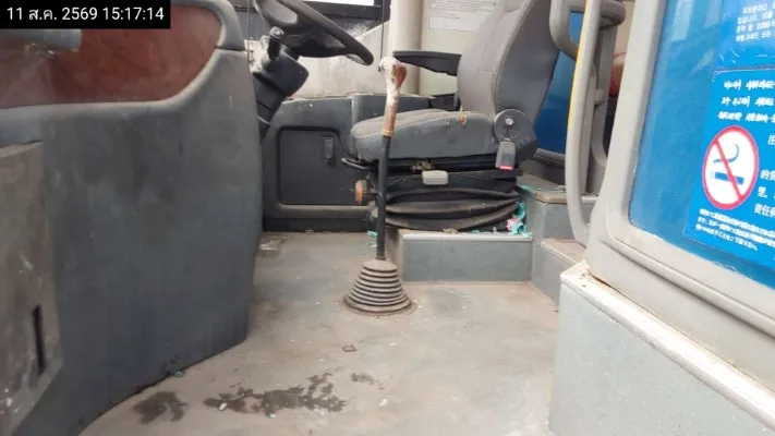 2013 King Long XMQ6900D – 7