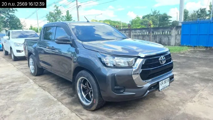 2022 Toyota Hilux Revo – 3