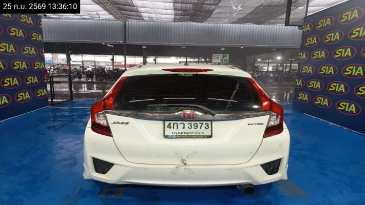 2015 Honda Jazz – 4