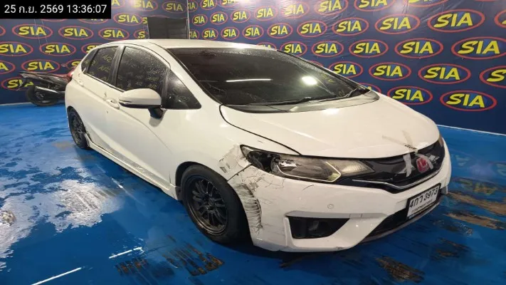2015 Honda Jazz – 3