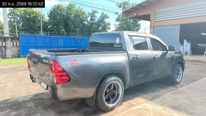 2022 Toyota Hilux Revo – 5