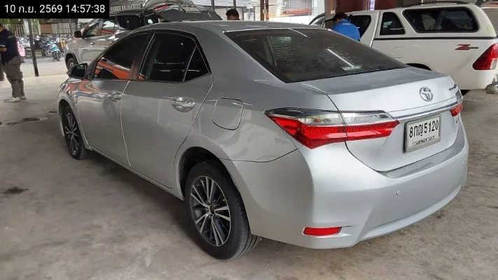2018 Toyota Corolla Altis – 6