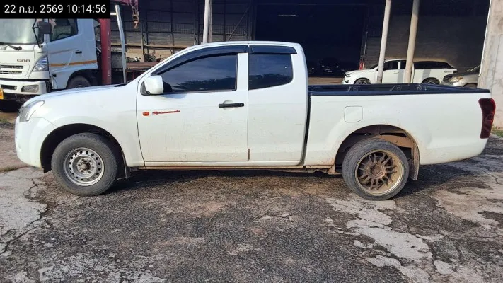 2019 Isuzu D-Max – 7