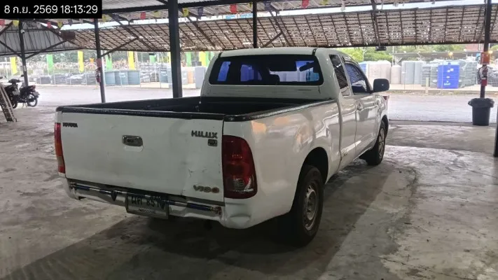 2009 Toyota Hilux Vigo – 7