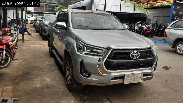2020 Toyota Hilux Revo – 3