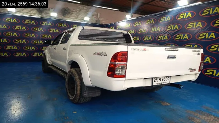 2012 Toyota Hilux Vigo – 6
