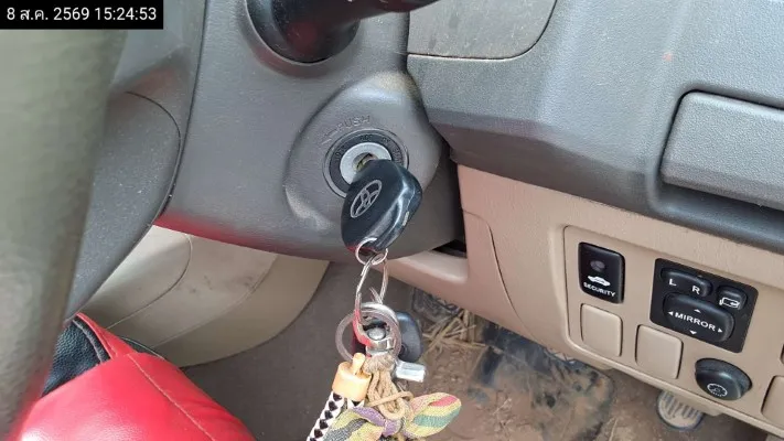 2012 Toyota Hilux Vigo – 10
