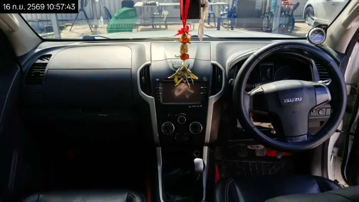 2013 Isuzu D-Max – 10