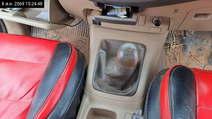 2012 Toyota Hilux Vigo – 9