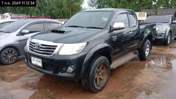 2012 Toyota Hilux Vigo – 2