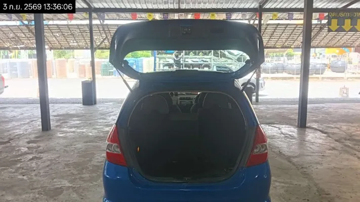 2005 Honda Jazz – 11
