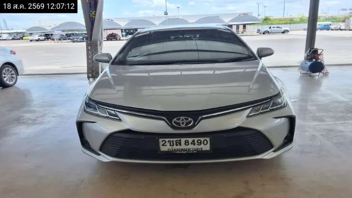 2022 Toyota Corolla Altis – 1