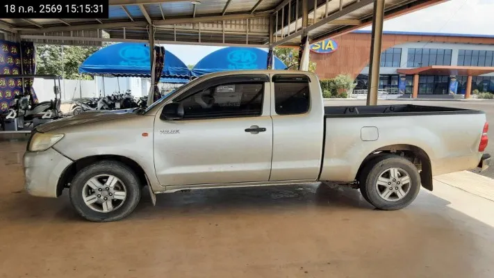 2013 Toyota Hilux Vigo – 7