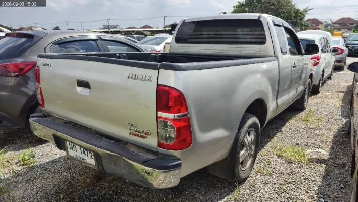 2013 Toyota Hilux Vigo – 5