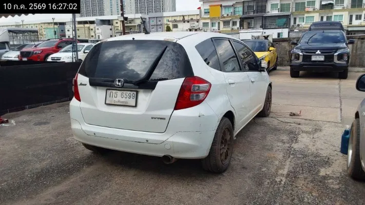 2009 Honda Jazz – 5