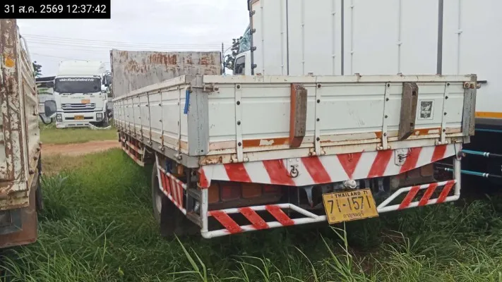 2014 Isuzu FRR – 4