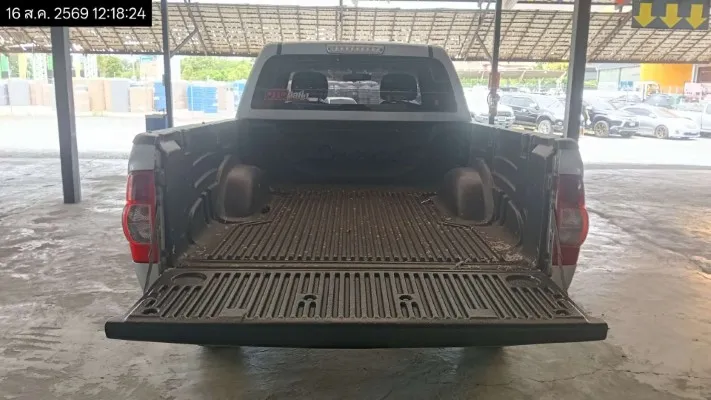 2011 Isuzu D-Max – 12