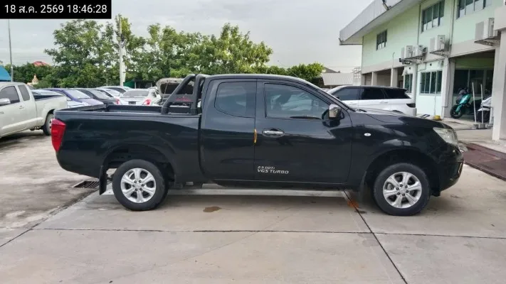 2017 Nissan Navara – 8