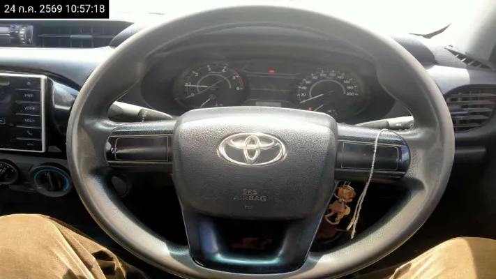 2016 Toyota Hilux Revo – 10