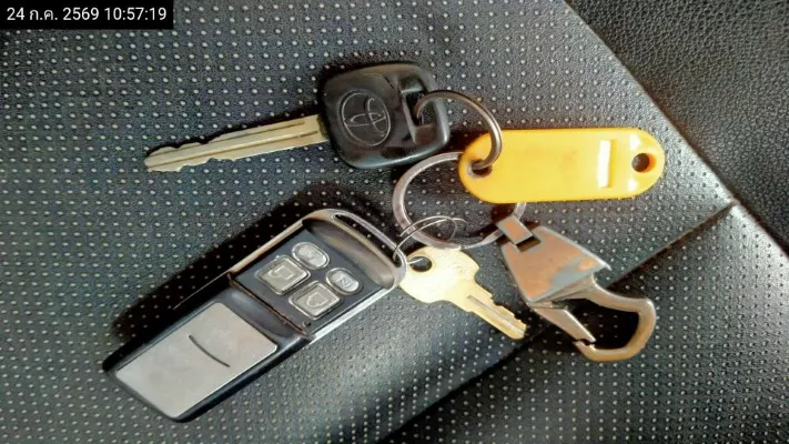 2016 Toyota Hilux Revo – 11