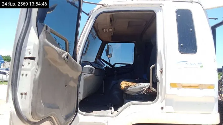 2007 Mitsubishi Fuso – 12