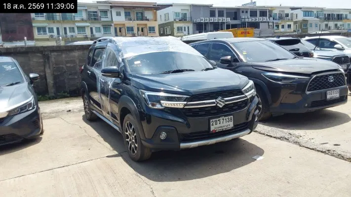 2021 Suzuki XL7 – 3