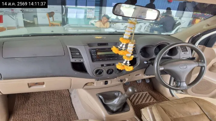 2010 Toyota Hilux Vigo – 10